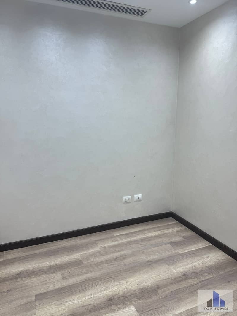 14 WhatsApp Image 2025-12-08 at 2.25. 39 PM (3). jpeg