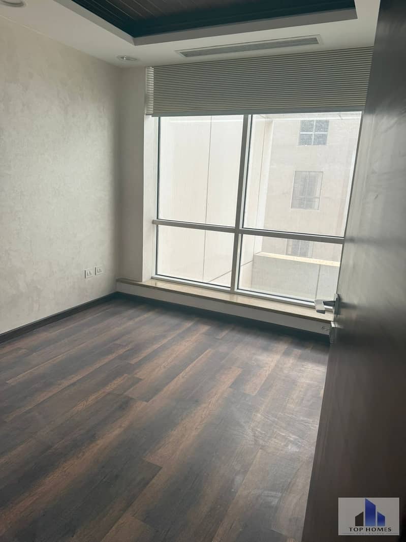 15 WhatsApp Image 2025-12-08 at 2.25. 39 PM (2). jpeg