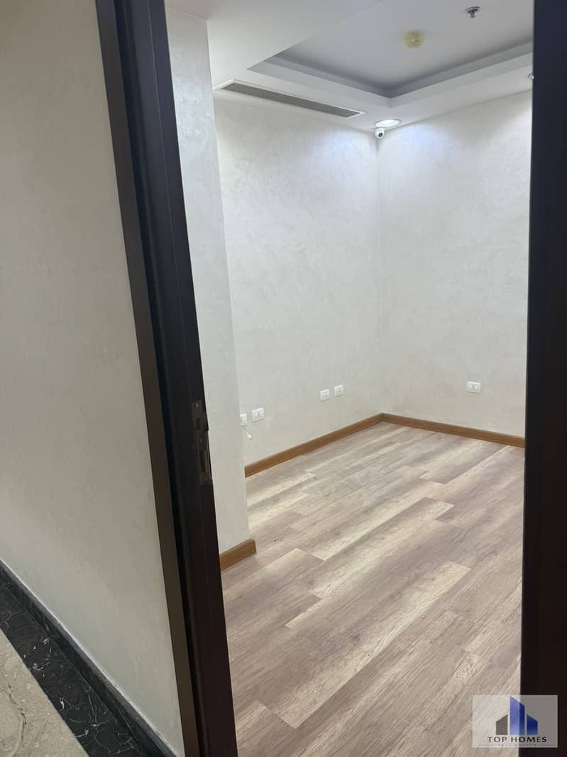 16 WhatsApp Image 2025-12-08 at 2.25. 39 PM (1). jpeg