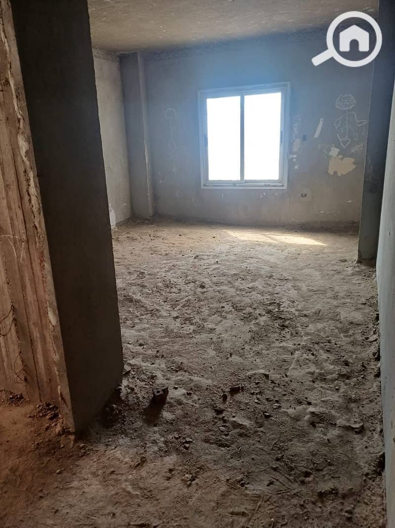 10 e87c1d89-f6cf-42cc-a30d-beec7f1ce1c5. jpeg