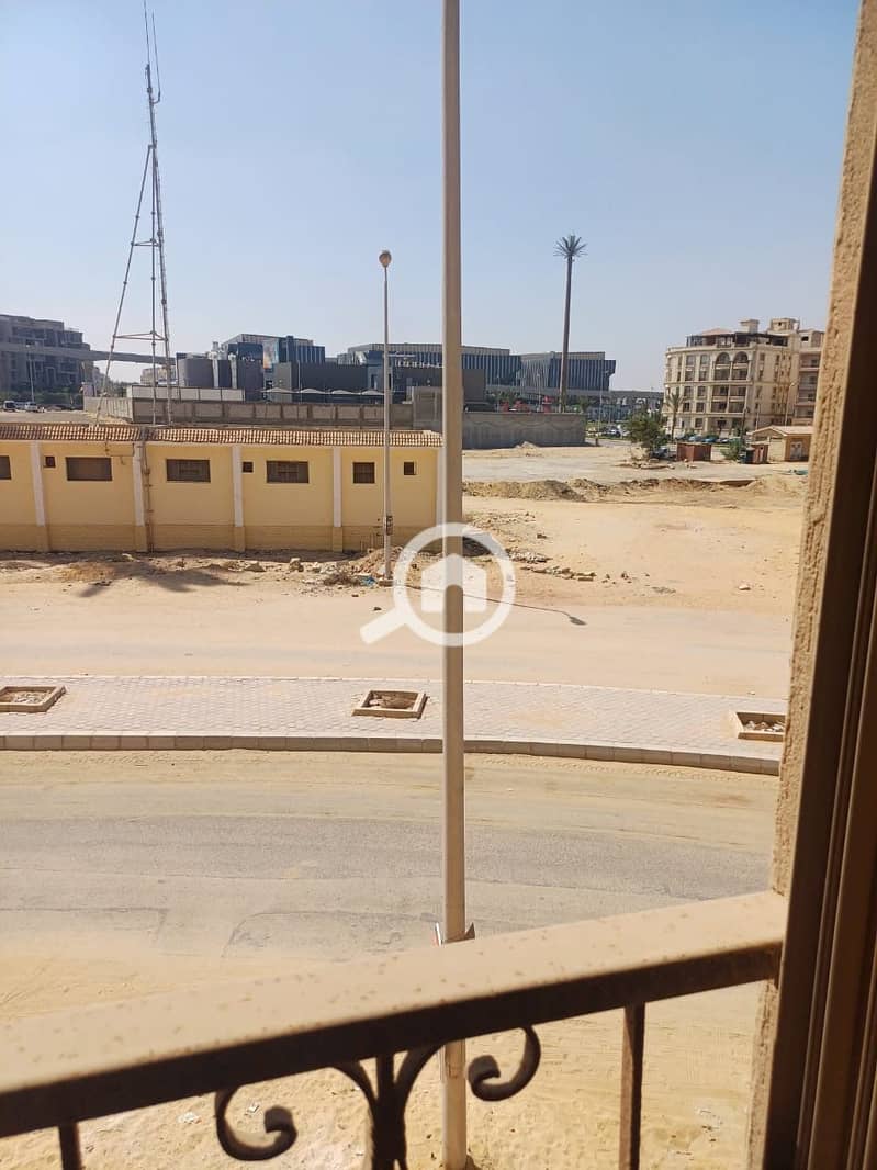 7 cf281bb1-a948-425a-9dfd-e101e463a71b. jpeg