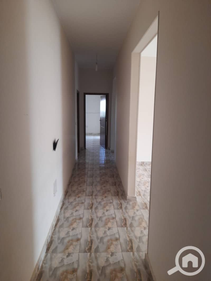 2 2abf2822-20e2-4a95-872d-22f0a78a5c43. jpg