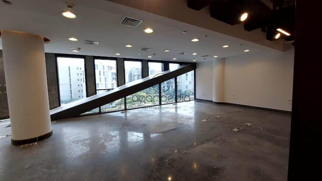 4 WhatsApp Image 2025-12-03 at 12.07. 00 PM. jpeg