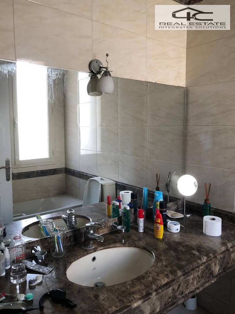 10 WhatsApp Image 2025-12-08 at 13.12. 43. jpeg