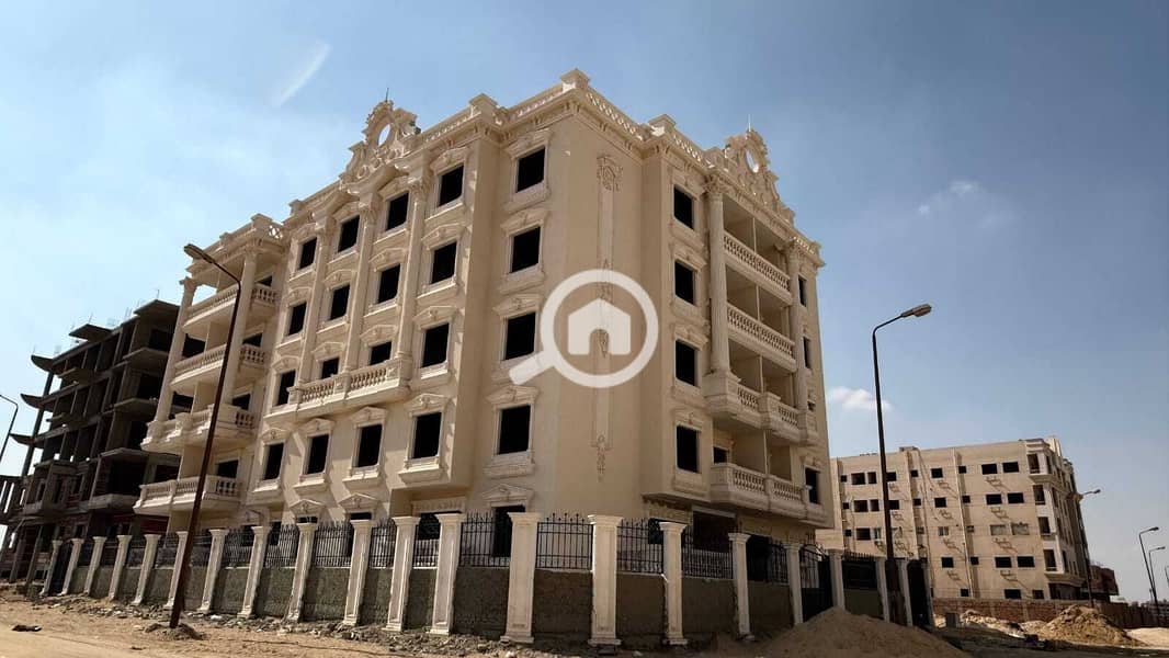 10 f63f2e50-9736-4e54-b6cb-a4781526c842. jpg