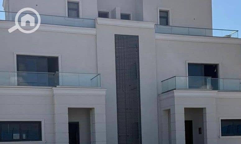 4 WhatsApp Image 2024-12-12 at 12.59. 55_d65274a4443. jpg