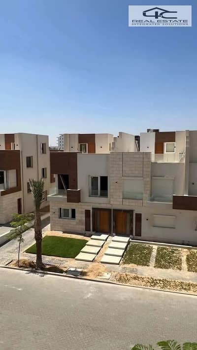 تاون هاوس 4 غرف نوم للبيع في القاهرة الجديدة، القاهرة - WhatsApp Image 2025-11-23 at 11.41. 43 PM. jpeg