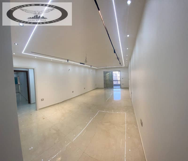 4 2b9484ad-6f4a-42b9-a75e-805c9976b3b7. jpg