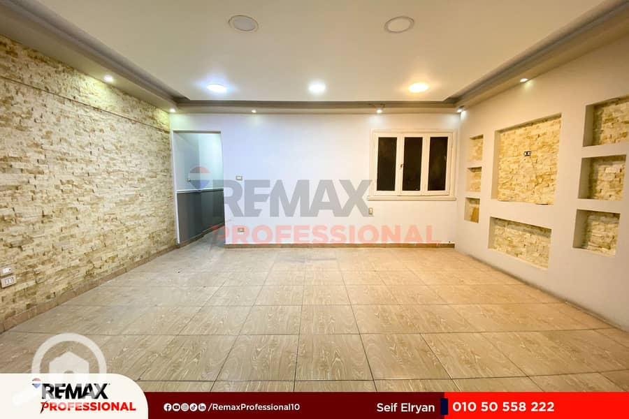 IMG_9215. jpg IMG_9215. jpg