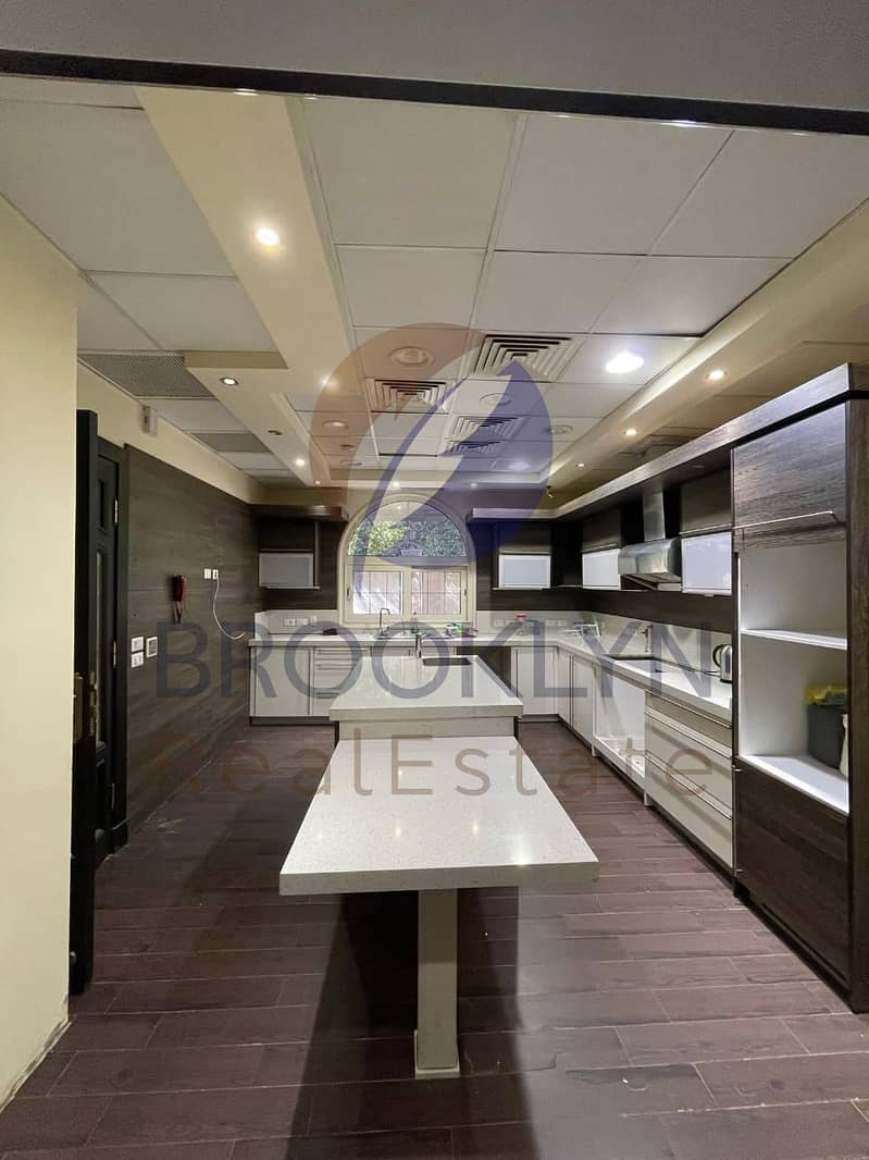 2 WhatsApp Image 2025-12-08 at 13.03. 20_059b06fa. jpg