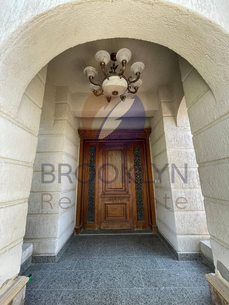 5 WhatsApp Image 2025-12-08 at 13.03. 21_6c7490b1. jpg