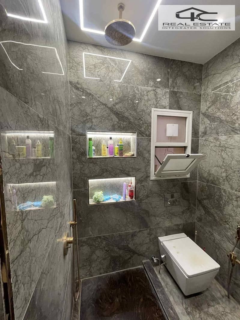 4 WhatsApp Image 2025-12-07 at 12.06. 09. jpeg