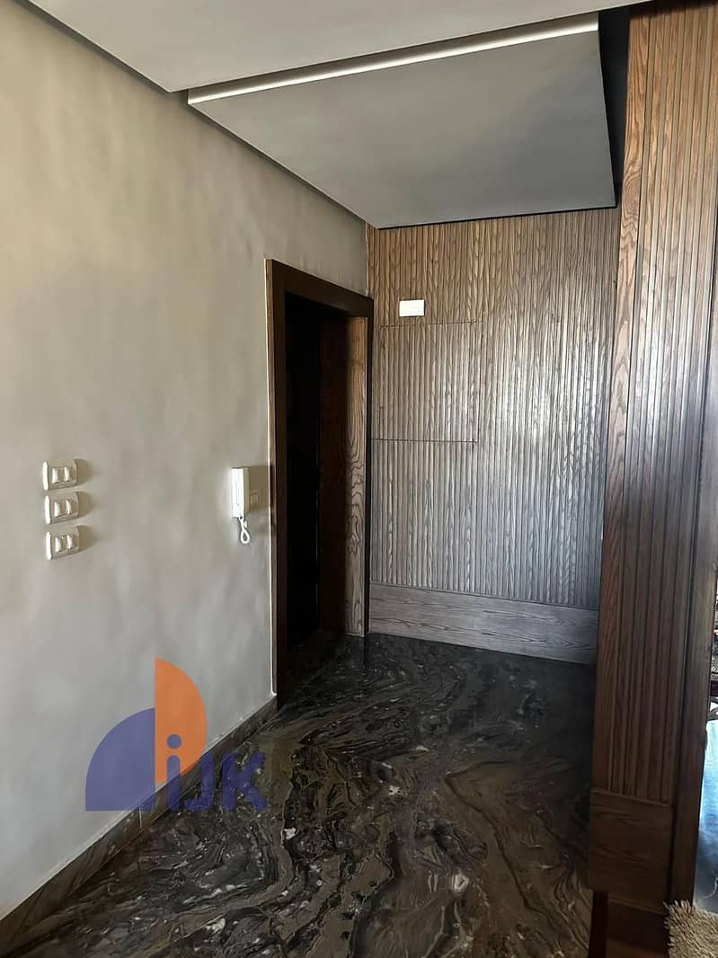 2 WhatsApp Image 2025-12-07 at 19.49. 15_c4b77279. jpg