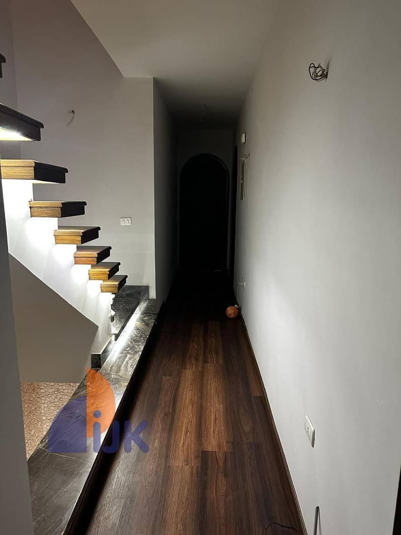 9 WhatsApp Image 2025-12-07 at 19.49. 18_a237cd4b. jpg