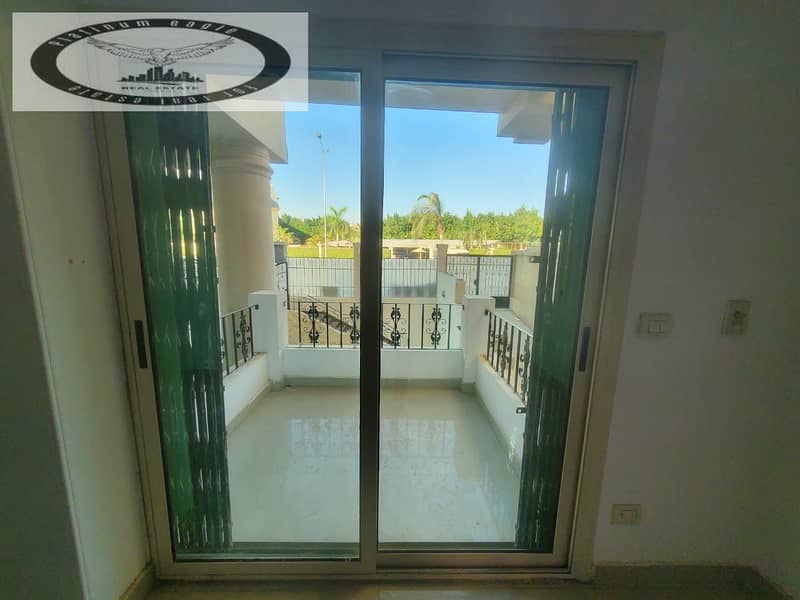 13 df40cf7c-617d-4109-826f-dd2a7c5618f5. jpg