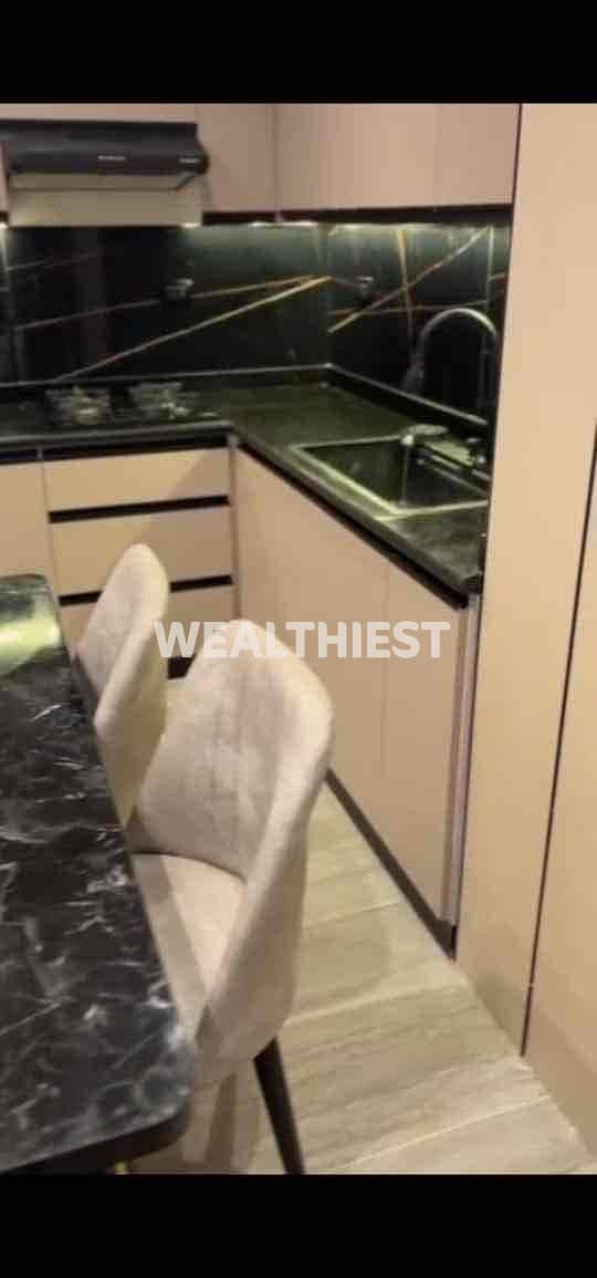 2 74018511-8305-4034-a978-413136fba9e7. jpg