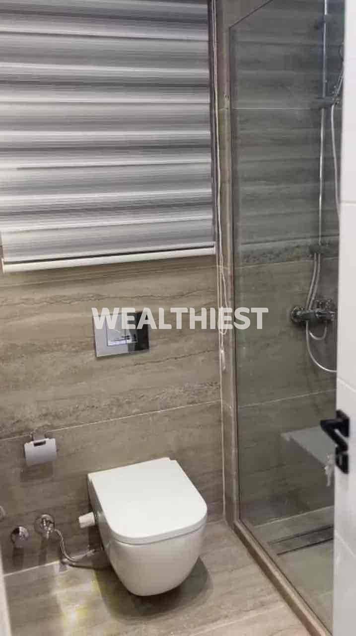 16 79cd0c0a-ac49-4c31-a717-8f9d23101bf5. jpg