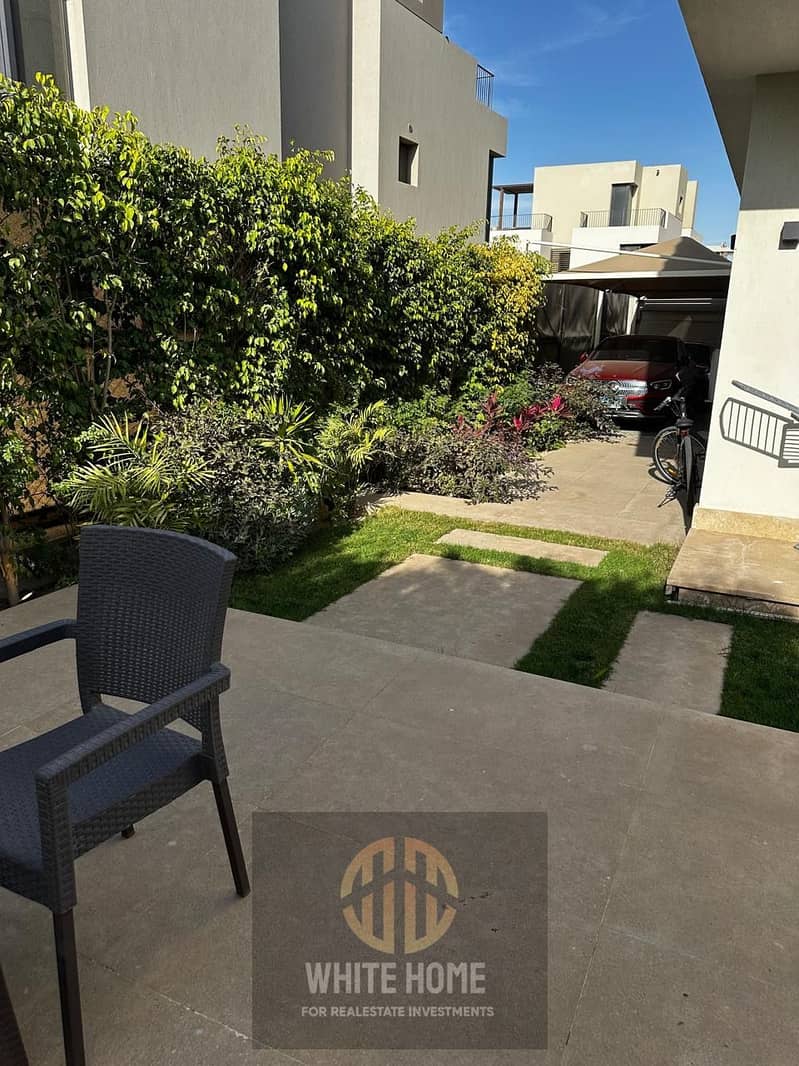 7 bbf8873d-21b7-4fe6-a713-9efa35974a6c. jpeg