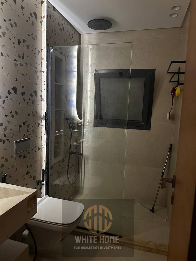 15 33f9f3fb-b843-4040-a599-fc54e16139a1. jpeg