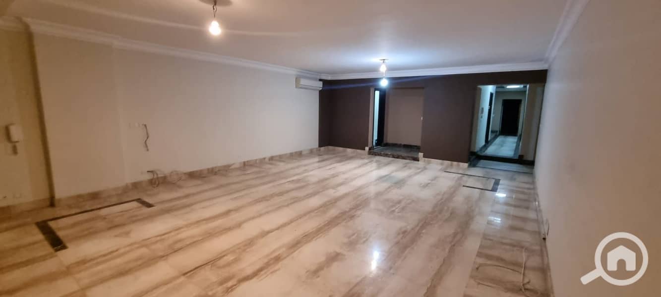 7 WhatsApp Image 2025-12-08 at 14.57. 11 (2). jpeg