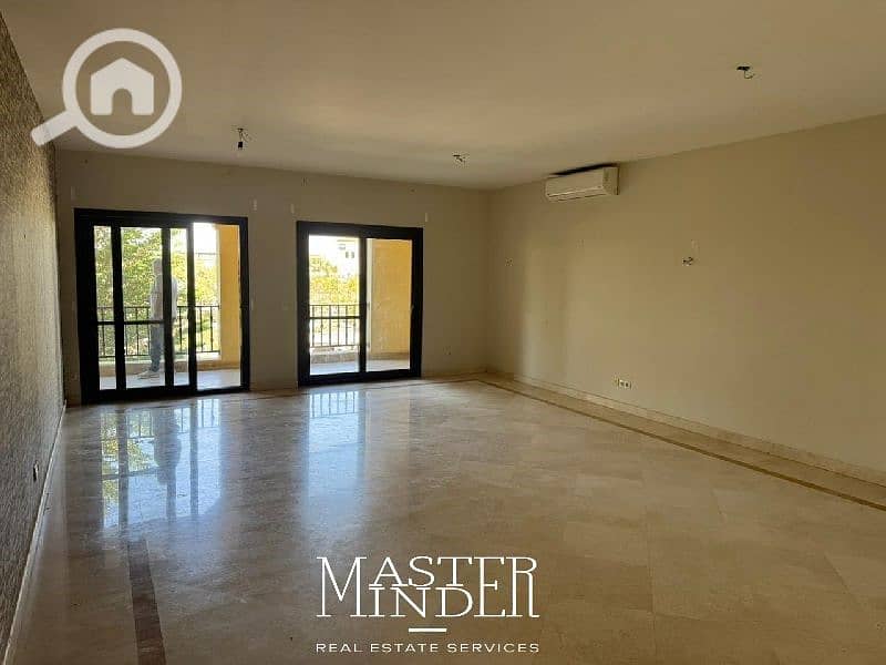 8 WhatsApp Image 2025-10-25 at 14.22. 17. jpg