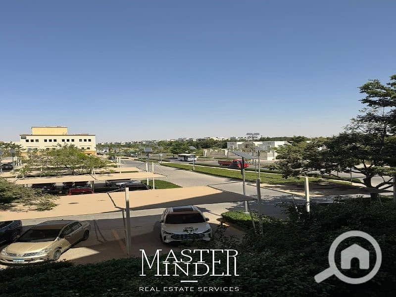 9 WhatsApp Image 2025-10-25 at 14.22. 21 (1). jpg