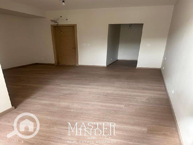 11 WhatsApp Image 2025-10-26 at 13.29. 04 (1). jpg