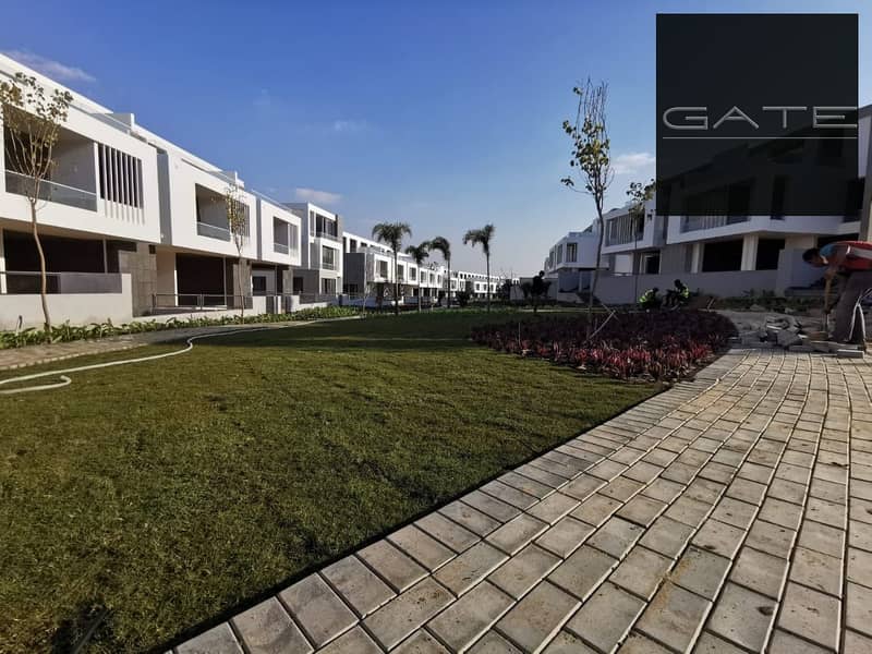 2 5e950e2d-6ba9-43a8-b7c1-0bbbc9eff222. jpeg