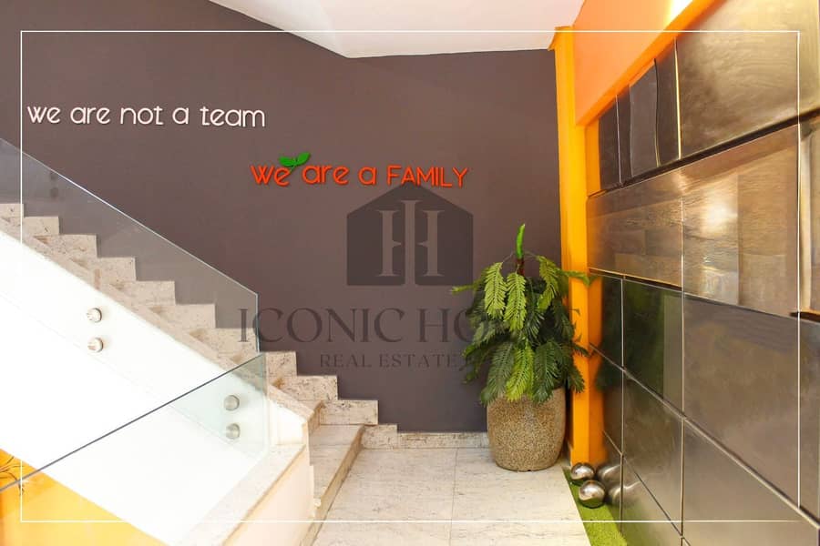 8 WhatsApp Image 2025-12-08 at 14.33. 40_0c1a0195. jpg