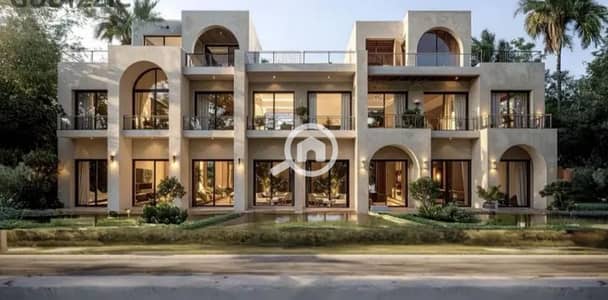 3 Bedroom Townhouse for Sale in Sheikh Zayed, Giza - Screenshot_20250824_153617_com. olxmena. horizontal_edit_1269317467344334. jpg 3 Bedroom Townhouse for Sale in Sheikh Zayed, Giza - Screenshot_20250824_153617_com. olxmena. horizontal_edit_1269317467344334. jpg