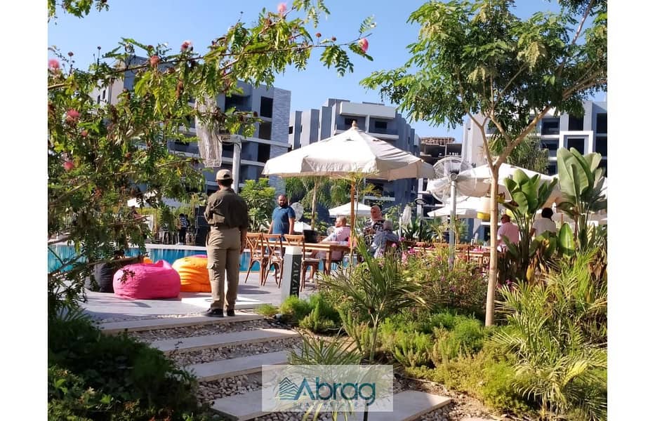 4 639e79c4-22ee-445c-9421-3023a1d59431. jpg