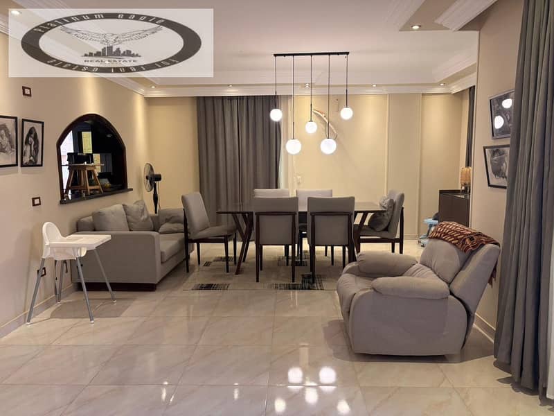 2 5775706b-84df-4813-8def-9928dd0f95c9. jpg