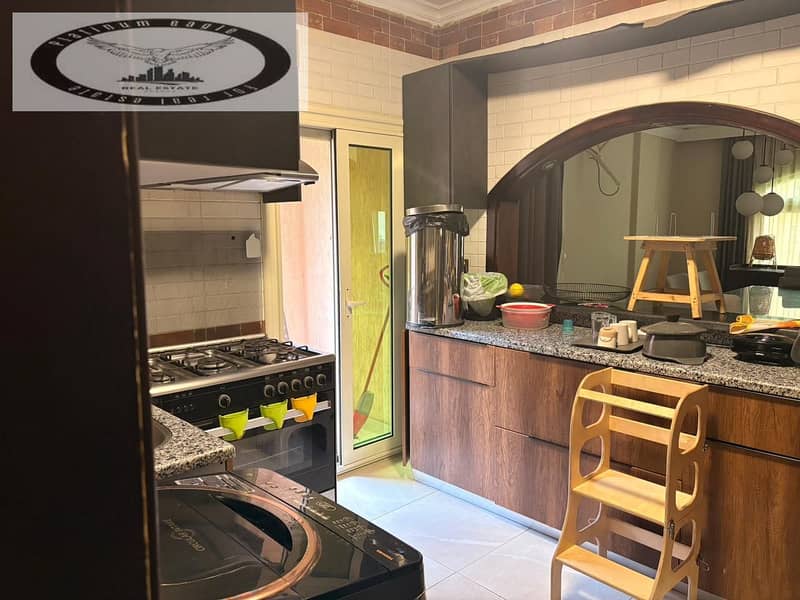 8 0aa4cb99-8d6f-4be1-a153-87f1ffd0e6e4. jpg