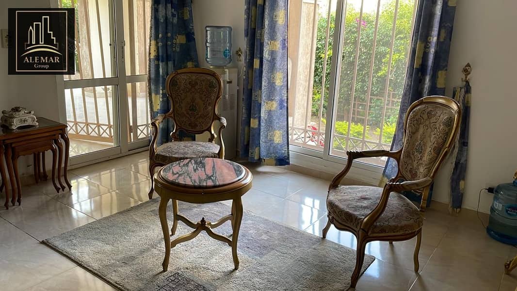 5 5d8dc3f1-b4f9-4638-93e2-102b8831bd6a. jpg