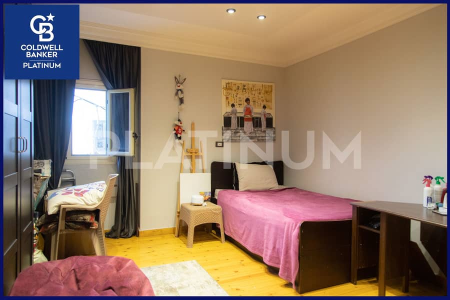 10 IMG_9689 copy. JPG