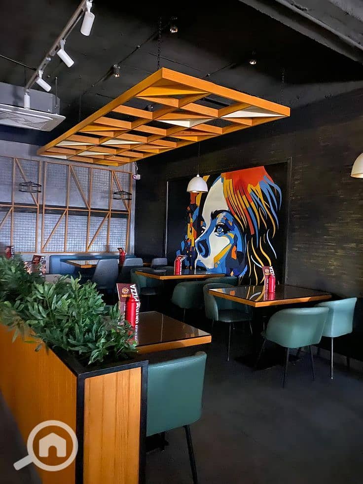 4 download (35). jpg