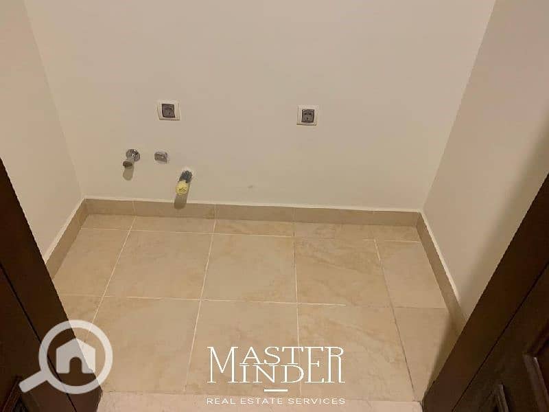 3 WhatsApp Image 2024-11-04 at 4.22. 15 PM (2). jpg