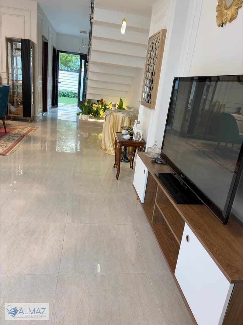 9 WhatsApp Image 2025-12-08 at 3.12. 22 PM. jpeg