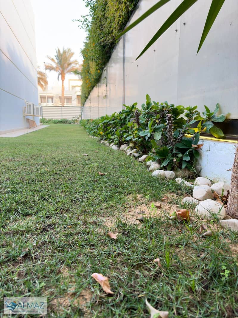 10 WhatsApp Image 2025-12-08 at 3.12. 31 PM. jpeg