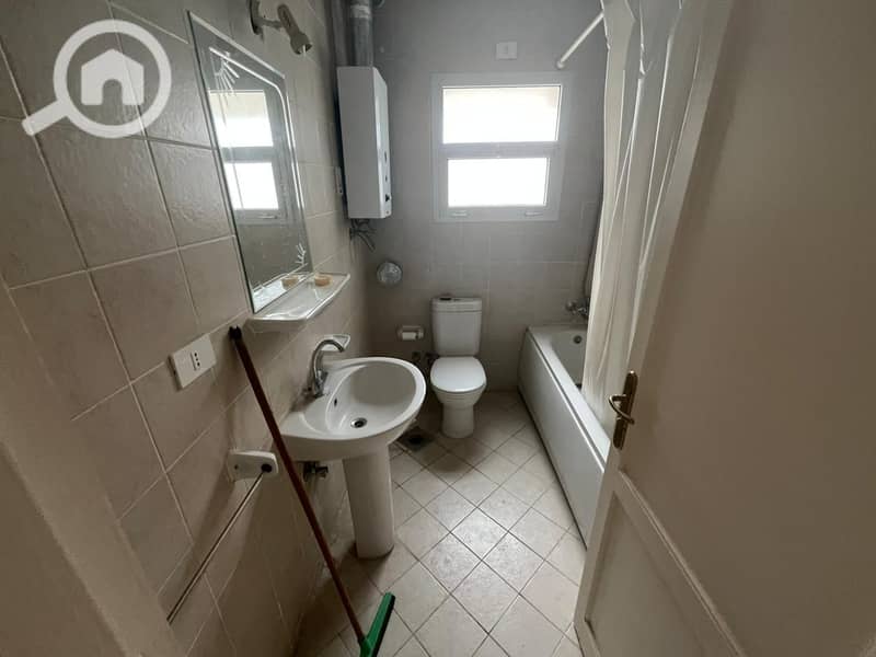 9 f2171c51-d3a5-4188-bba8-ae4ec3aa83e0. jpg