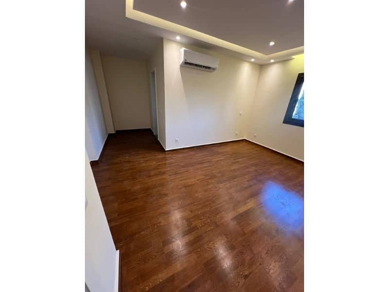 8 50d3f7ba-d317-4f7a-92c5-5044098eb6da. jpg