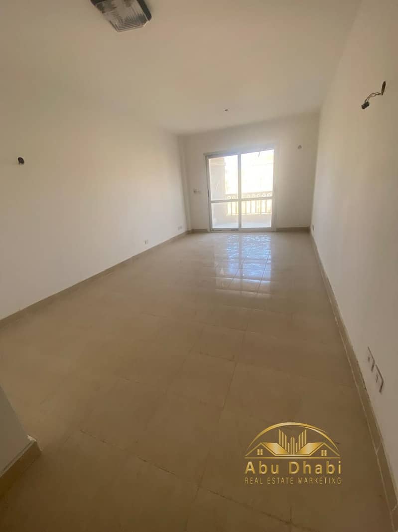 3 7ee7b7fb-171d-44ce-bf6c-d854cf5abae7. jpg