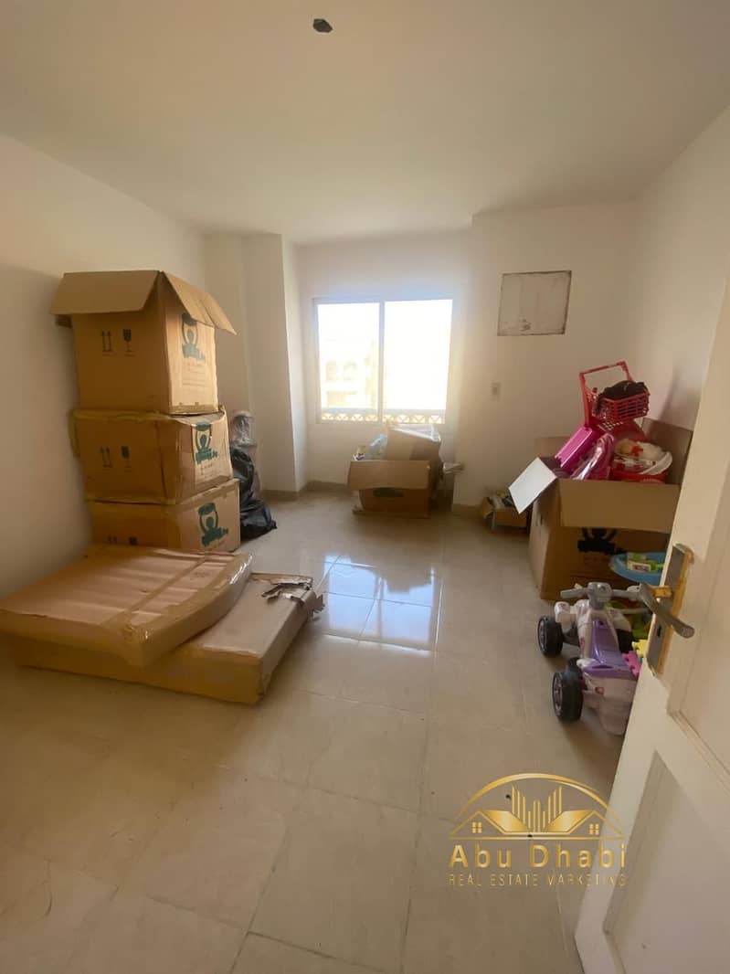 7 8a5dae5e-e0ec-471b-8ff7-729585b56603. jpg