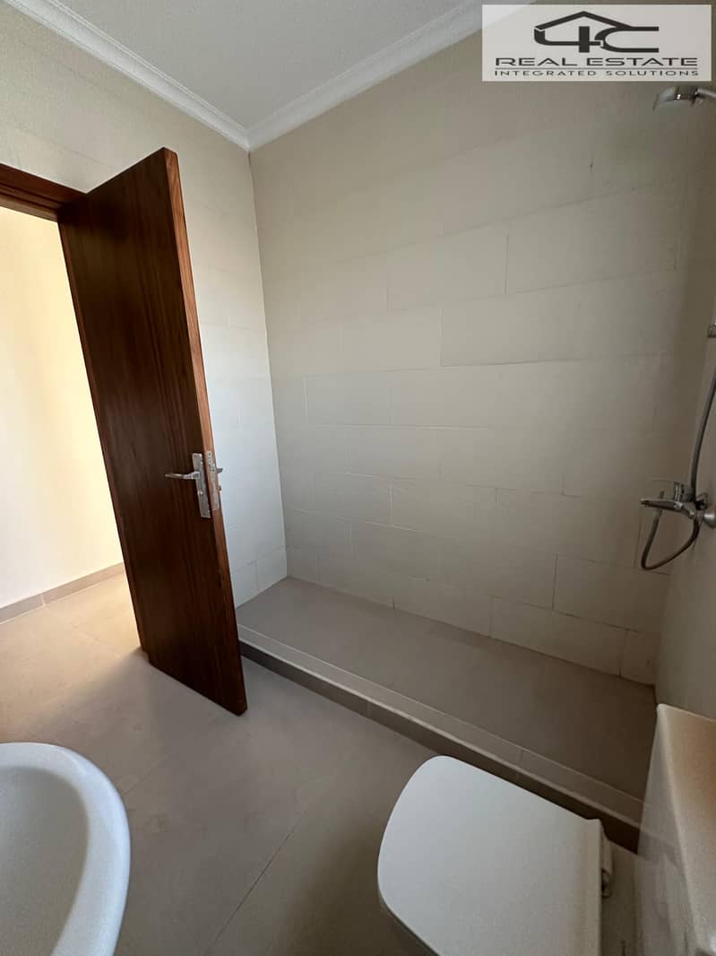 14 WhatsApp Image 2025-12-04 at 6.16. 49 PM (3). jpeg