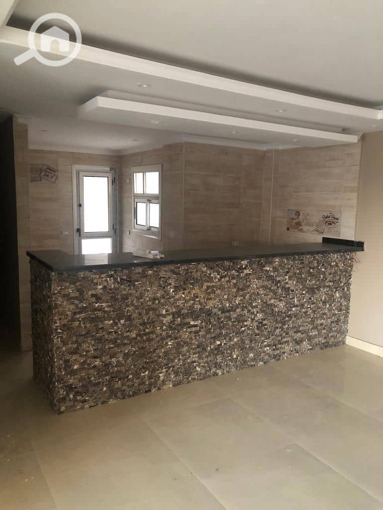 2 c4d05064-5e22-4776-bb32-5781930f2a7c. jpg