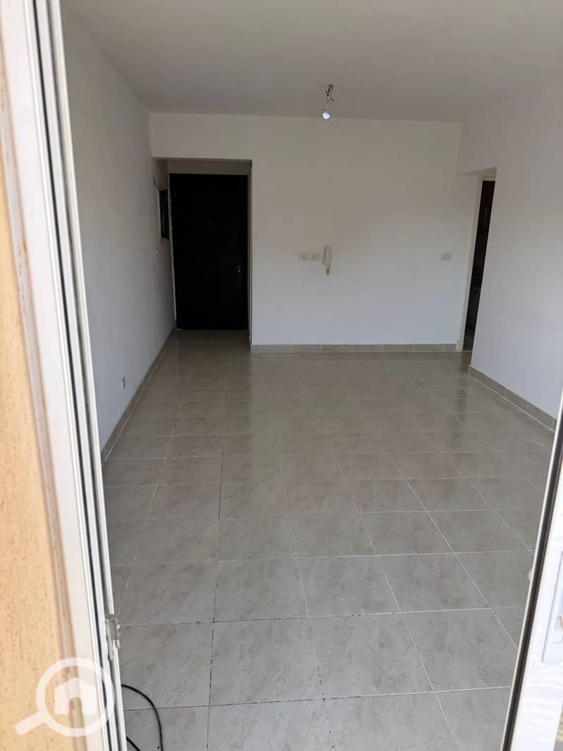 5 405e9229-8c8b-4fc3-b789-a8817de287cd. jpeg