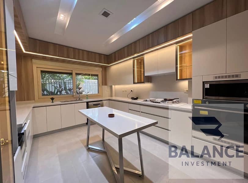 10 60713dfd-201c-4340-ade6-a55961b213db. jpg