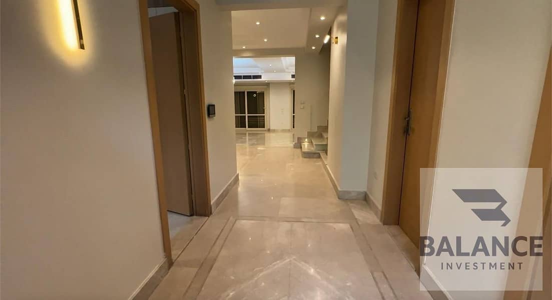 12 8c8c2493-58bf-4c0e-9a05-f24791b3b396. jpg