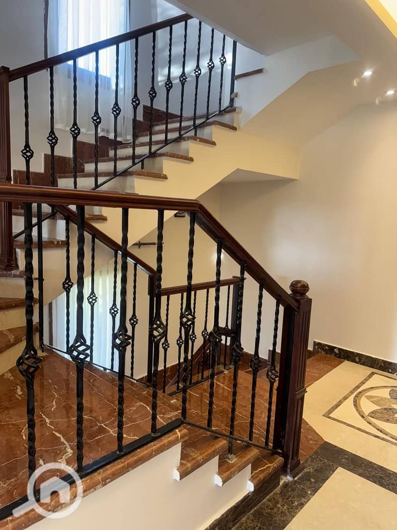 3 WhatsApp Image 2025-12-08 at 3.29. 17 PM. jpeg