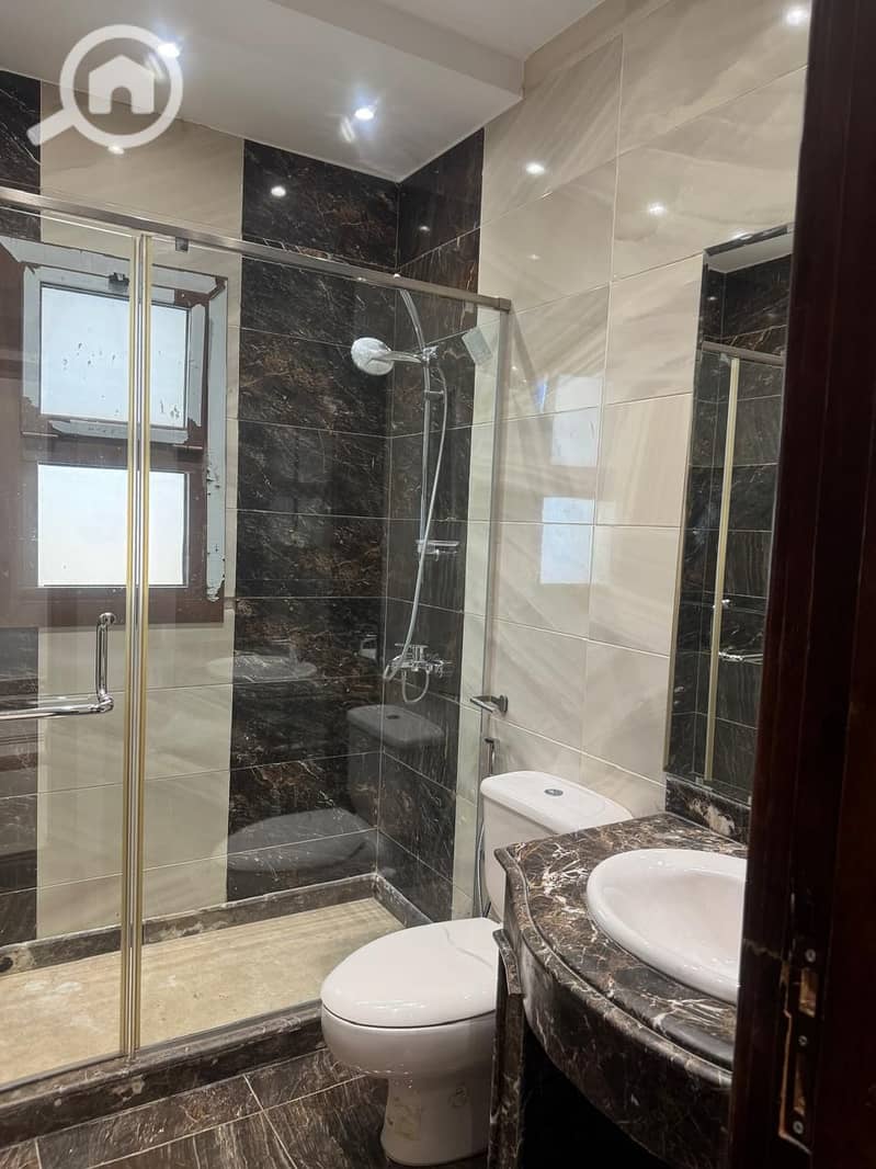 24 WhatsApp Image 2025-12-08 at 3.29. 06 PM (1). jpeg